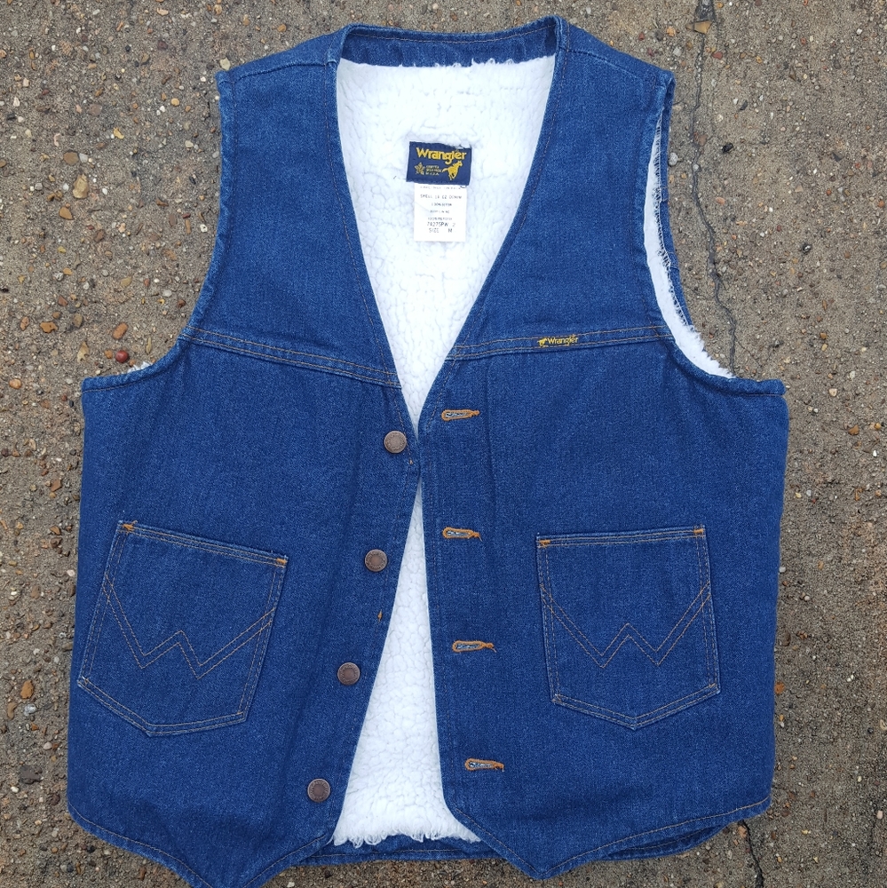 Wrangler Vintage Sherpa Lined Denim Vest